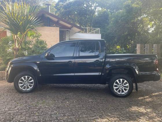 VOLKSWAGEN AMAROK 2.0 COMFORTLINE 4X4 CD 16V TURBO INTERCOOLER DIESEL 4P AUTOMÁTICO VOLKSWAGEN AMAROK 2.0 COMFORTLINE 4X4 CD 16V TURBO INTERCOOLER DIESEL 4P AUTOMÁTICO